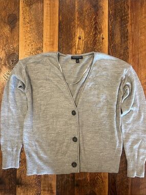 Banana Republic Light Gray V-Neck Button Cardigan